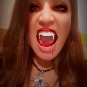 Meet your Posher, Deborah